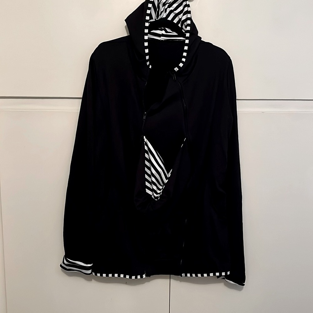 MATERNITY Mama & baby zip kangaroo sweatshirt longer than average sweatshirts.